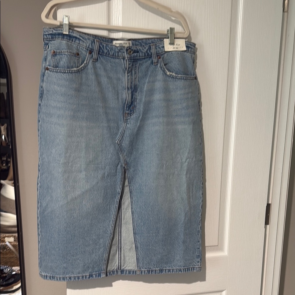 NWT Abercrombie Blue Denim Skirt